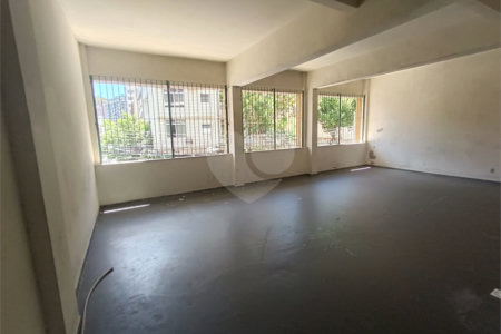 Apartamento à venda com 3 quartos, sendo 1 suíte, em Tijuca, Rio de Janeiro, RJ