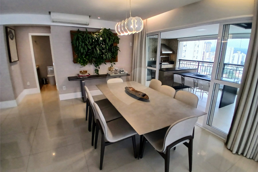 Apartamento à venda ou para alugar com 4 suítes em Santa Teresinha, São Paulo, SP