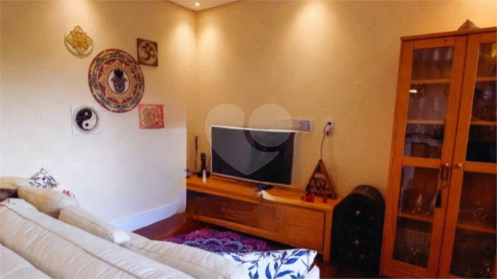 Apartamento à venda com 2 suítes em Jardim Londrina, São Paulo, SP