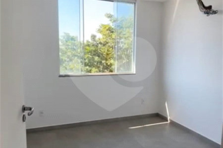 Casa à venda com 4 quartos, sendo 2 suítes, no condomínio Residencial Green Ville, Rio de Janeiro - RJ