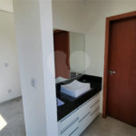 Casa para alugar com 3 quartos, sendo 1 suíte, no condomínio Chácaras Brasil, Atibaia - SP