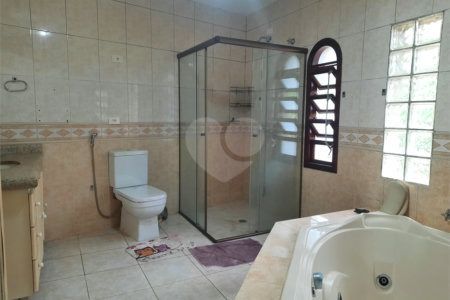 Casa Térrea à venda com 3 quartos, sendo 2 suítes,  em Jardim Marajoara, São Paulo, SP