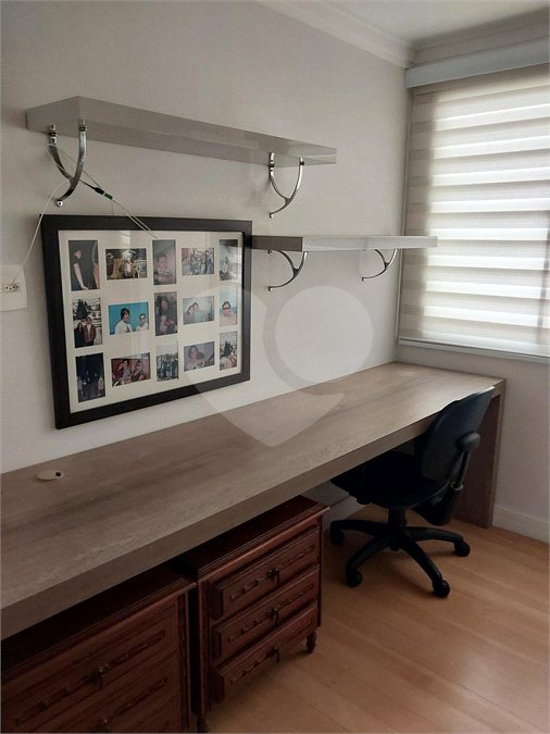 Apartamento à venda com 3 quartos, sendo 2 suítes,  em Cidade São Francisco, São Paulo, SP
