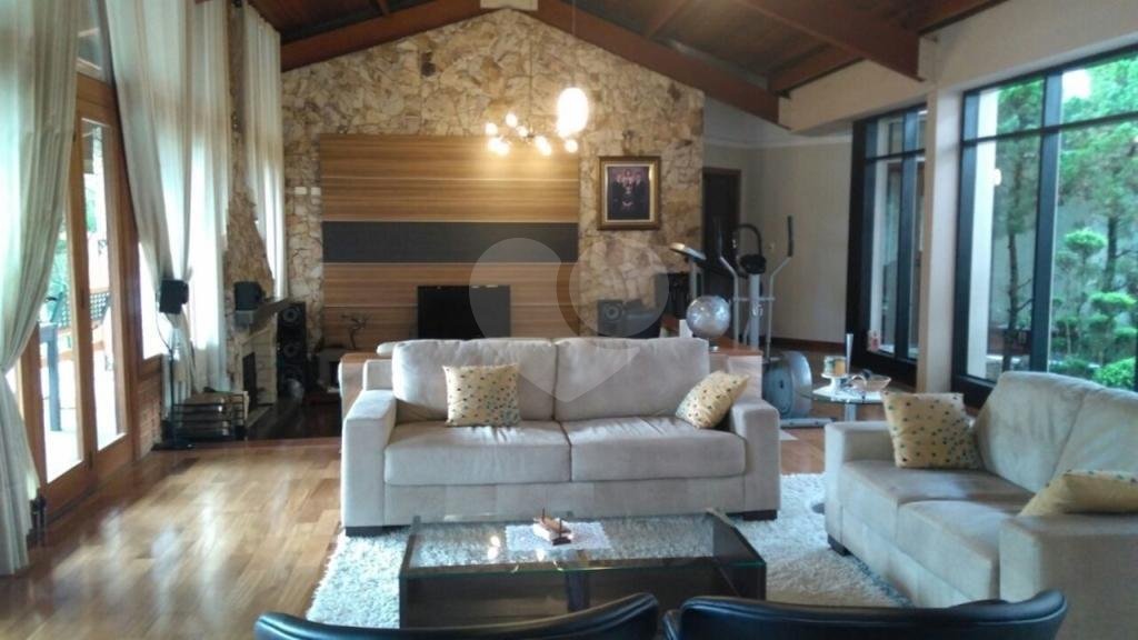 Casa Térrea à venda com 4 suítes em Jardim Floresta, São Paulo, SP