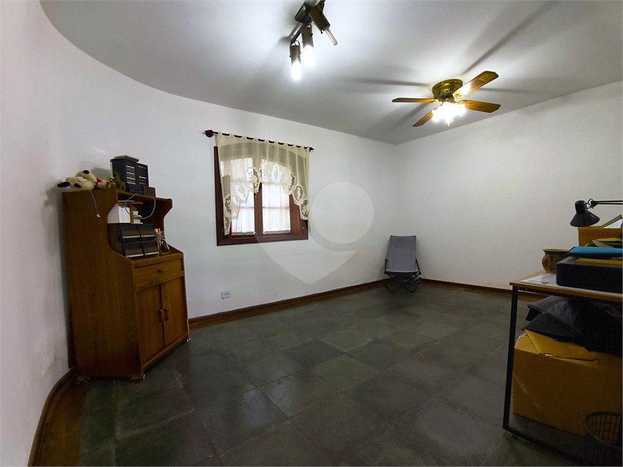 Casa à venda com 4 quartos, sendo 3 suítes,  no condomínio Village D'avignon, Sorocaba - SP
