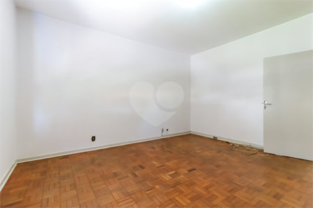 Casa à venda com 3 quartos, sendo 1 suíte,  em Brooklin Paulista, São Paulo, SP