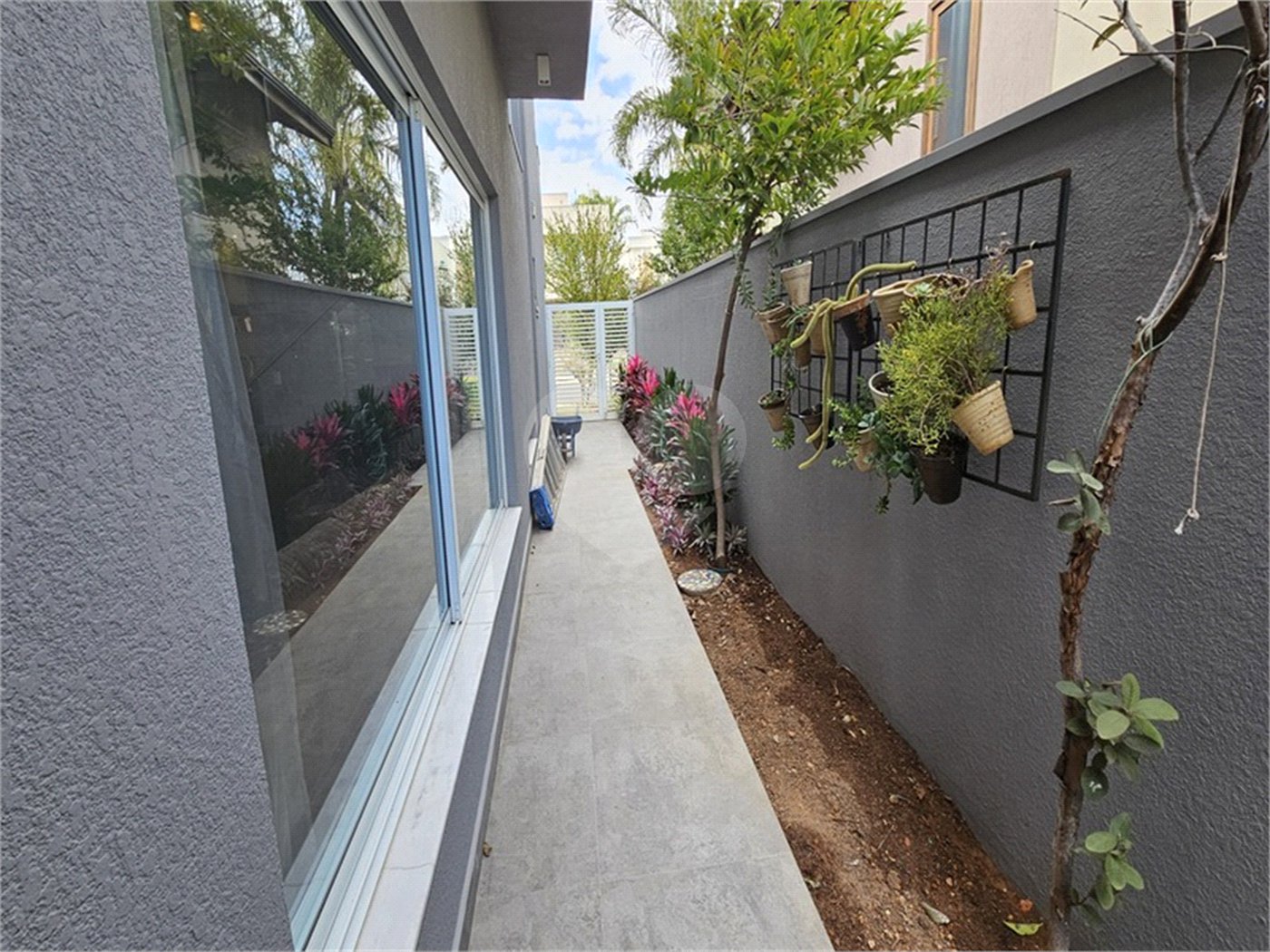 Casa à venda com 5 suítes no condomínio Jardim Vila Paradiso, Indaiatuba - SP