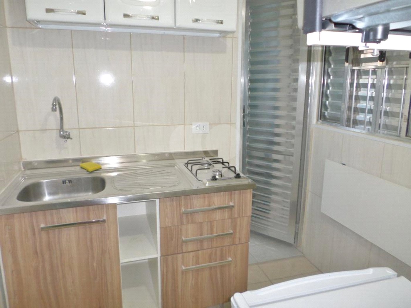 Casa à venda com 6 quartos, sendo 2 suítes,  em Vila Universitária, São Paulo, SP