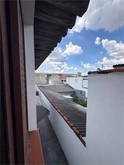 Sobrado à venda com 4 quartos, sendo 1 suíte,  em Vila Sônia, São Paulo, SP