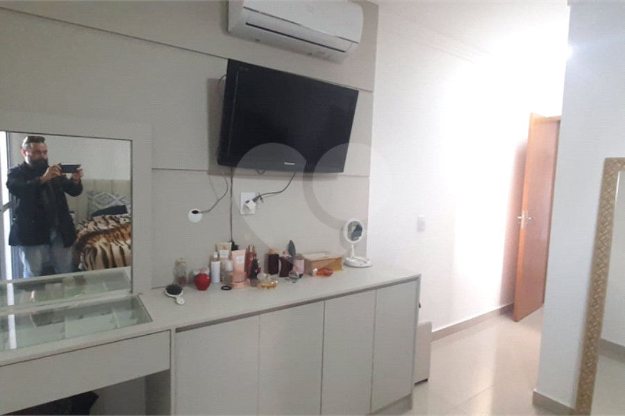 Apartamento à venda com 3 quartos, sendo 1 suíte, em Parada Inglesa, São Paulo, SP