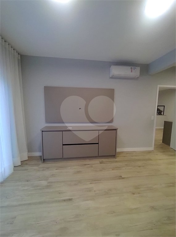 Casa à venda com 3 suítes no condomínio La Reserva Residencial, Atibaia - SP