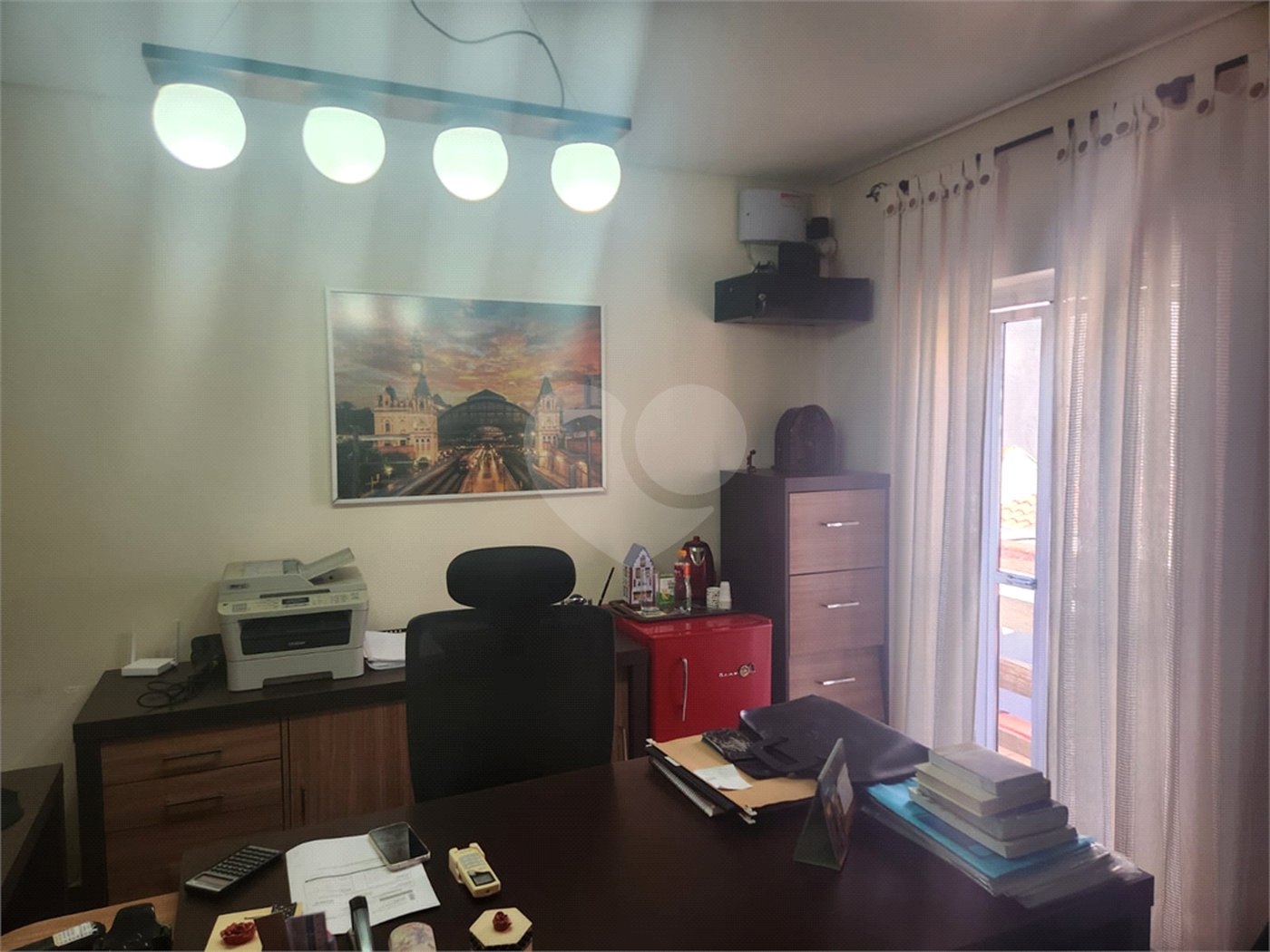 Sobrado à venda com 4 quartos, sendo 1 suíte, em Água Branca, São Paulo, SP