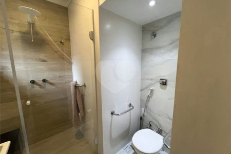 Casa à venda com 3 suítes em Jardim Shangri-lá, Itapetininga, SP