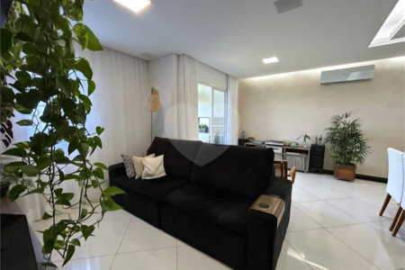 Apartamento à venda com 2 quartos, sendo 1 suíte,  em Planalto, São Bernardo do Campo, SP