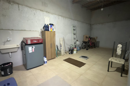 Casa à venda com 2 quartos, sendo 1 suíte,  em Jardim Residencial Nova Veneza, Indaiatuba, SP