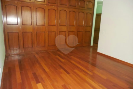 Casa Térrea à venda com 4 quartos, sendo 3 suítes, em Jardim Franca, São Paulo, SP