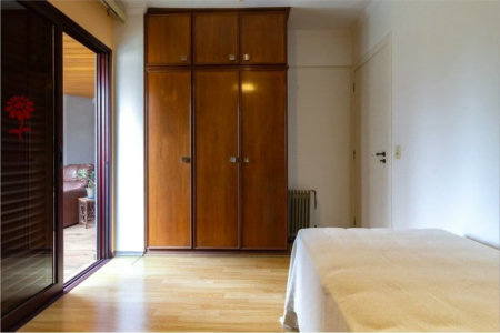 Apartamento à venda com 3 quartos, sendo 1 suíte, em Vila Hamburguesa, São Paulo, SP