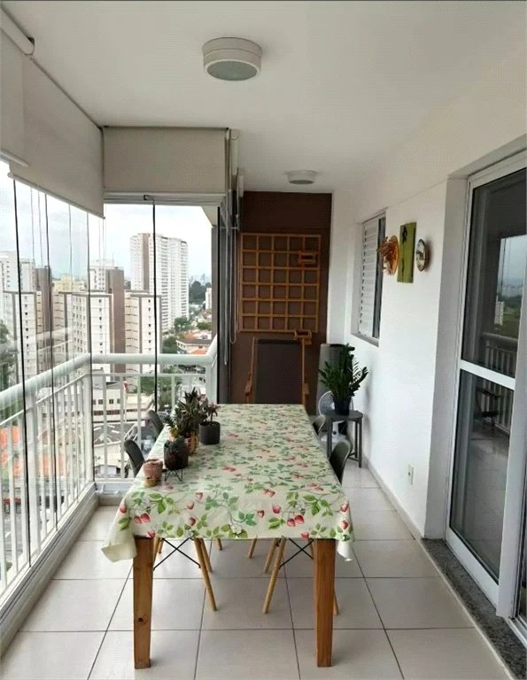 Apartamento à venda com 3 quartos, sendo 1 suíte, em Jardim Esmeralda, São Paulo, SP