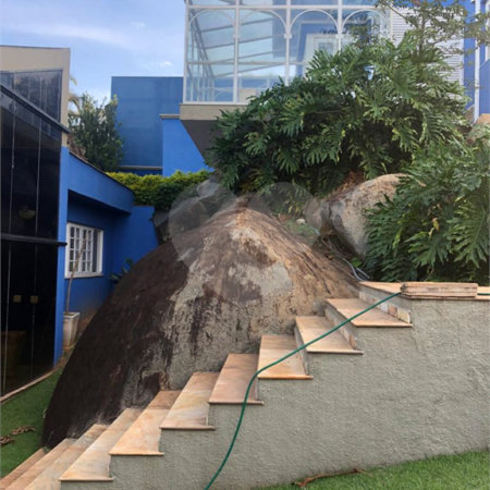 Casa à venda com 4 suítes no condomínio Osato, Atibaia - SP