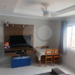 Apartamento à venda com 2 quartos em Maracanã, Praia Grande, SP