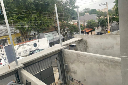 Sobrado à venda com 3 quartos, sendo 1 suíte, em Campo Grande, São Paulo, SP