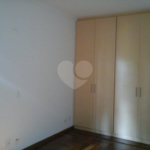 Casa para alugar com 4 quartos, sendo 2 suítes, no condomínio Palm Garden, São Paulo - SP