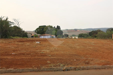 Terreno à venda em Vila Mazzei, Itapetininga, SP