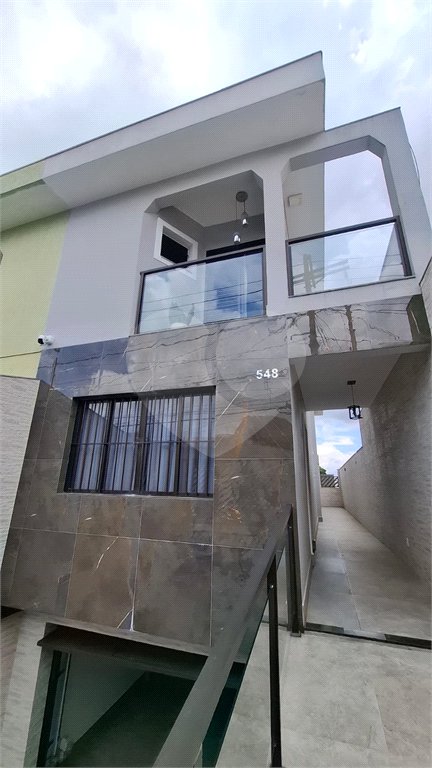Sobrado à venda com 3 quartos, sendo 1 suíte, em Vila Constança, São Paulo, SP