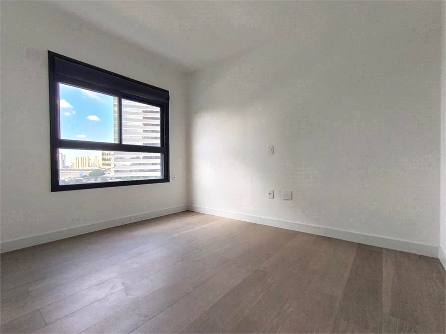 Apartamento à venda ou para alugar com 3 suítes em Água Branca, São Paulo, SP
