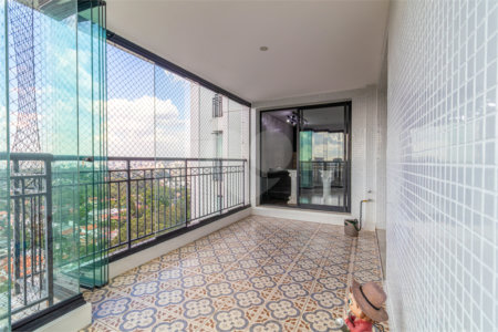 Apartamento à venda com 4 suítes em Jardim Marajoara, São Paulo, SP