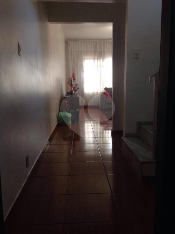 Sobrado à venda com 4 quartos, sendo 1 suíte,  em Jardim Aricanduva, São Paulo, SP