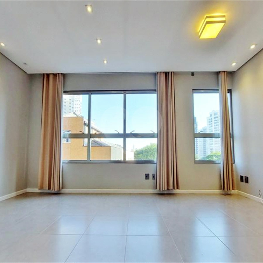 Apartamento à venda com 1 suíte em Jardim das Acácias, São Paulo, SP