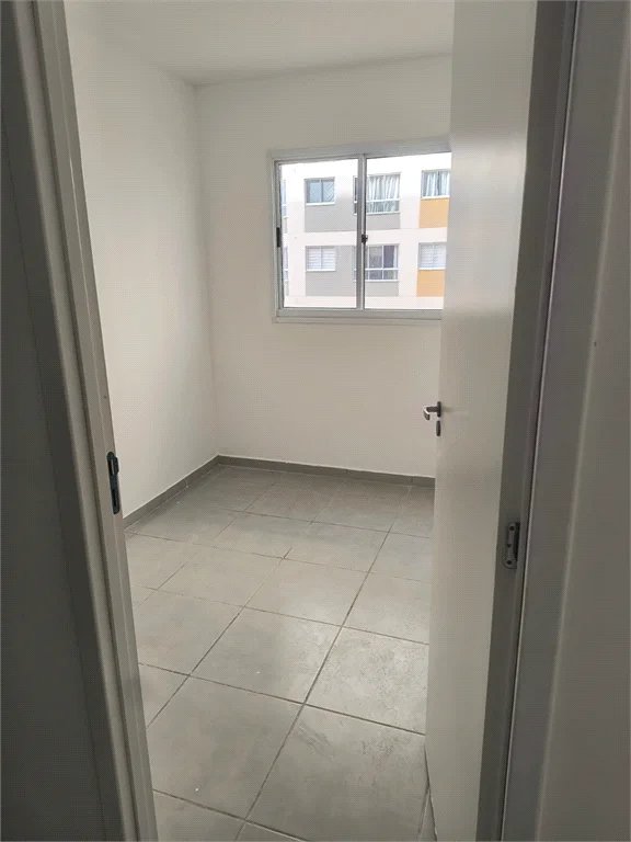 Apartamento à venda com 2 quartos em Loteamento Reserva Raposo, São Paulo, SP
