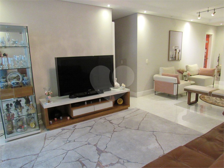 Apartamento à venda com 4 quartos, sendo 3 suítes,  em Tremembé, São Paulo, SP