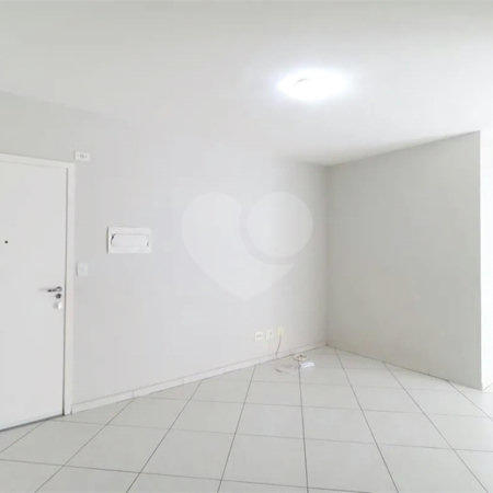 Apartamento à venda com 3 quartos, sendo 1 suíte, em Vila Mazzei, São Paulo, SP