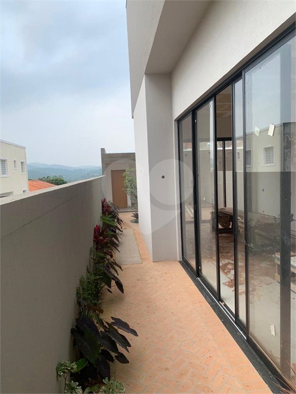 Casa à venda com 3 suítes em Loteamento Loanda, Atibaia, SP