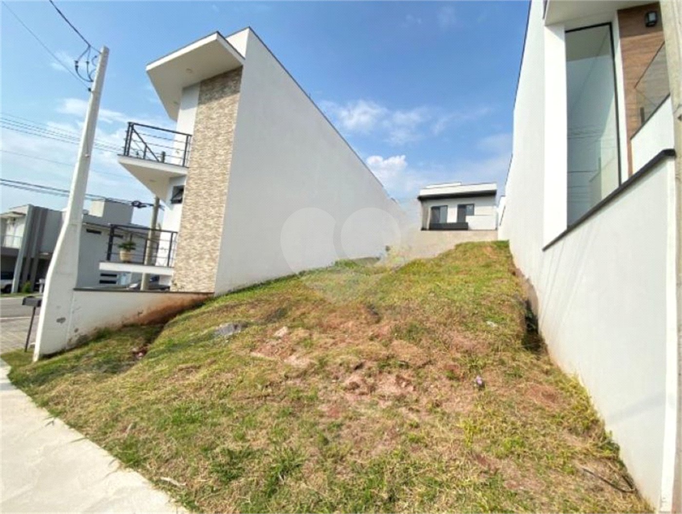 Terreno à venda no condomínio Reserva da Mata, Jundiaí - SP