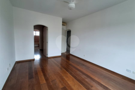 Apartamento para alugar com 3 quartos, sendo 1 suíte, em Chácara Santo Antônio, São Paulo, SP