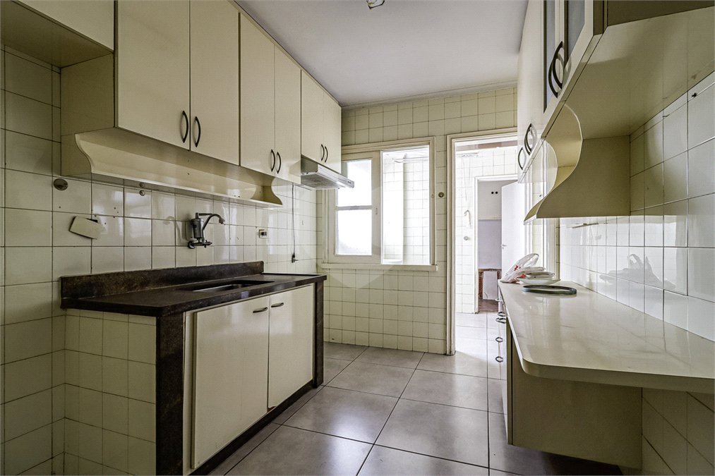 Apartamento à venda com 3 quartos, sendo 1 suíte, em Cidade Monções, São Paulo, SP