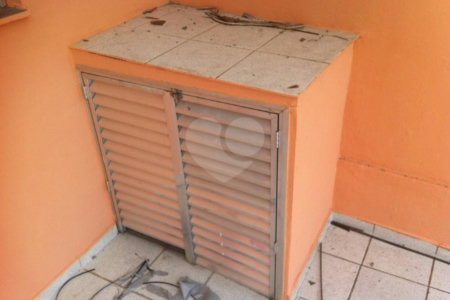 Sobrado à venda com 3 quartos, sendo 1 suíte, em Chora Menino, São Paulo, SP