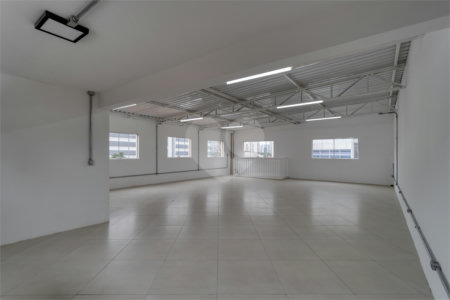 Prédio à venda em Chácara Santo Antônio (zona Sul), São Paulo, SP
