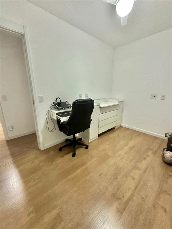 Apartamento à venda com 3 quartos, sendo 1 suíte,  em Vila Andrade, São Paulo, SP