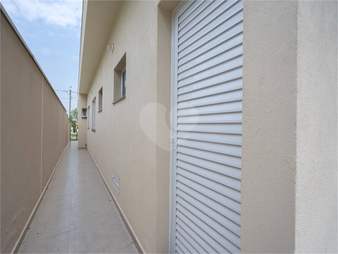Casa à venda com 5 suítes no condomínio Lagos D´icaraí, Salto - SP