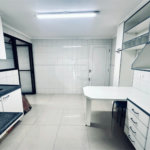 Apartamento à venda com 3 quartos, sendo 1 suíte, em Alto da Boa Vista, São Paulo, SP