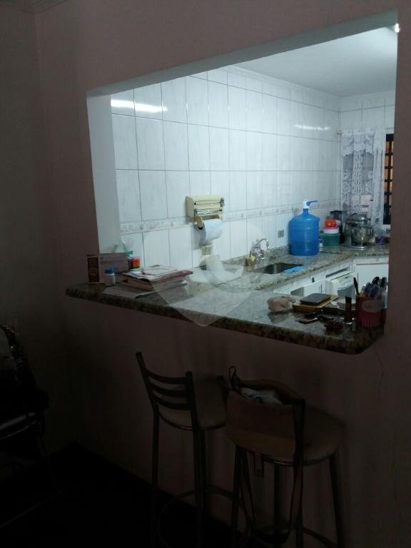 Sobrado à venda com 3 quartos, sendo 1 suíte,  em Jardim do Papai, Guarulhos, SP