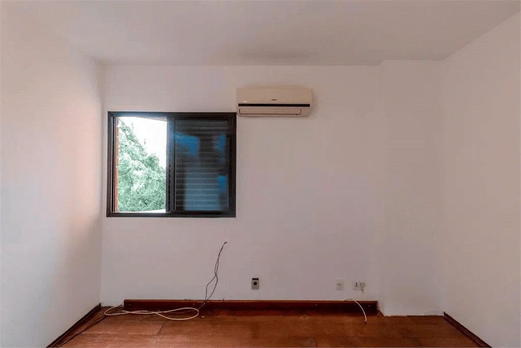 Apartamento à venda com 4 quartos, sendo 2 suítes,  em Paraíso do Morumbi, São Paulo, SP