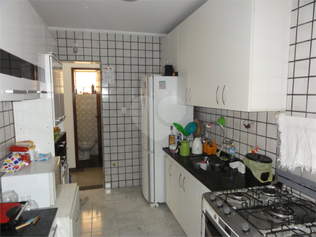 Sobrado à venda com 3 quartos em Água Fria, São Paulo, SP
