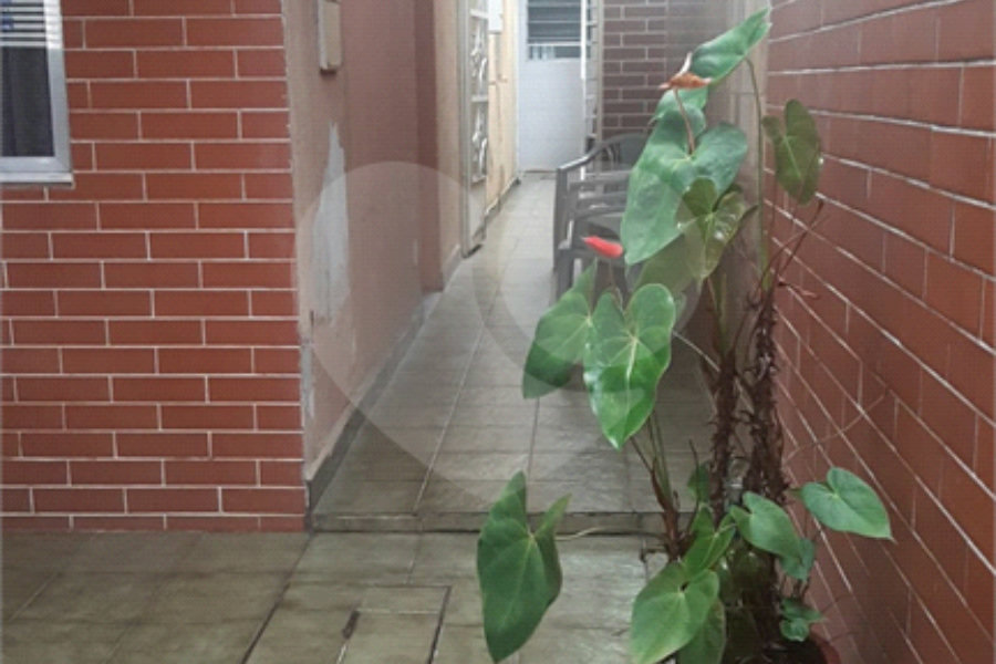 Casa à venda com 3 quartos, sendo 1 suíte, em Vila Medeiros, São Paulo, SP