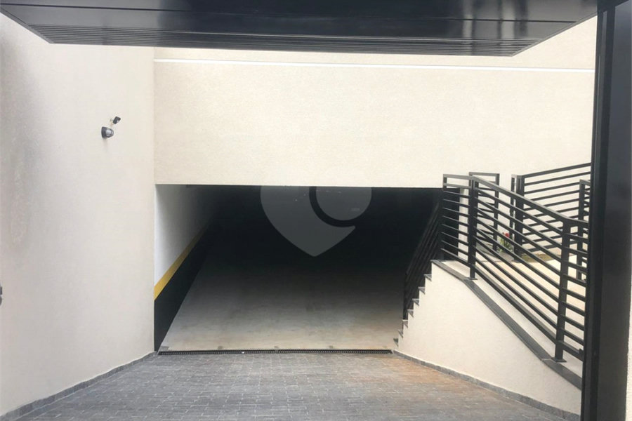 Casa à venda com 3 quartos, sendo 1 suíte, no condomínio Cond Batinga, São Paulo - SP