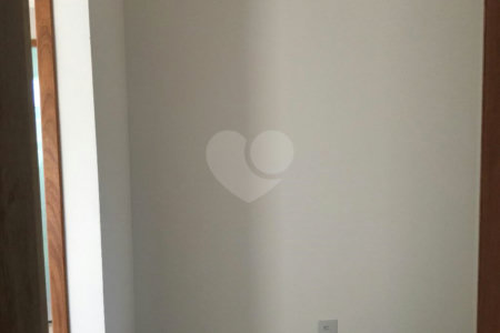 Sobrado à venda com 3 quartos, sendo 1 suíte,  em Vila Oliveira, Mogi das Cruzes, SP